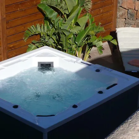 Zubebi Resort 4*